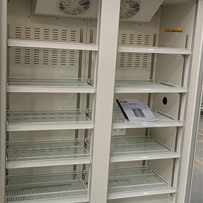 کابینت داروها ذخیره سازی داروخانه های پزشکی یخچال واکسن ظرفیت بزرگ 656L 2 - 8 درجه