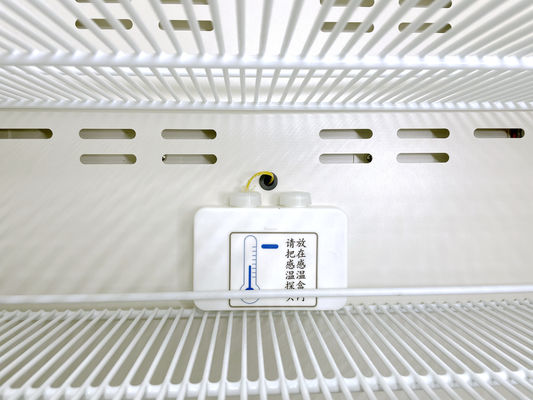 یخچال 315 لیتری هوا خنک کننده اجباری 315 لیتری دارویی با درگاه USB 2 تا 8 درجه